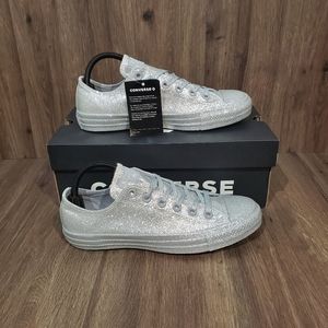 🆕️ Converse Silver Glitter Sneakers